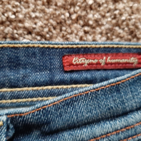 1/2 Dozen Brand New Designer Women's Jeans